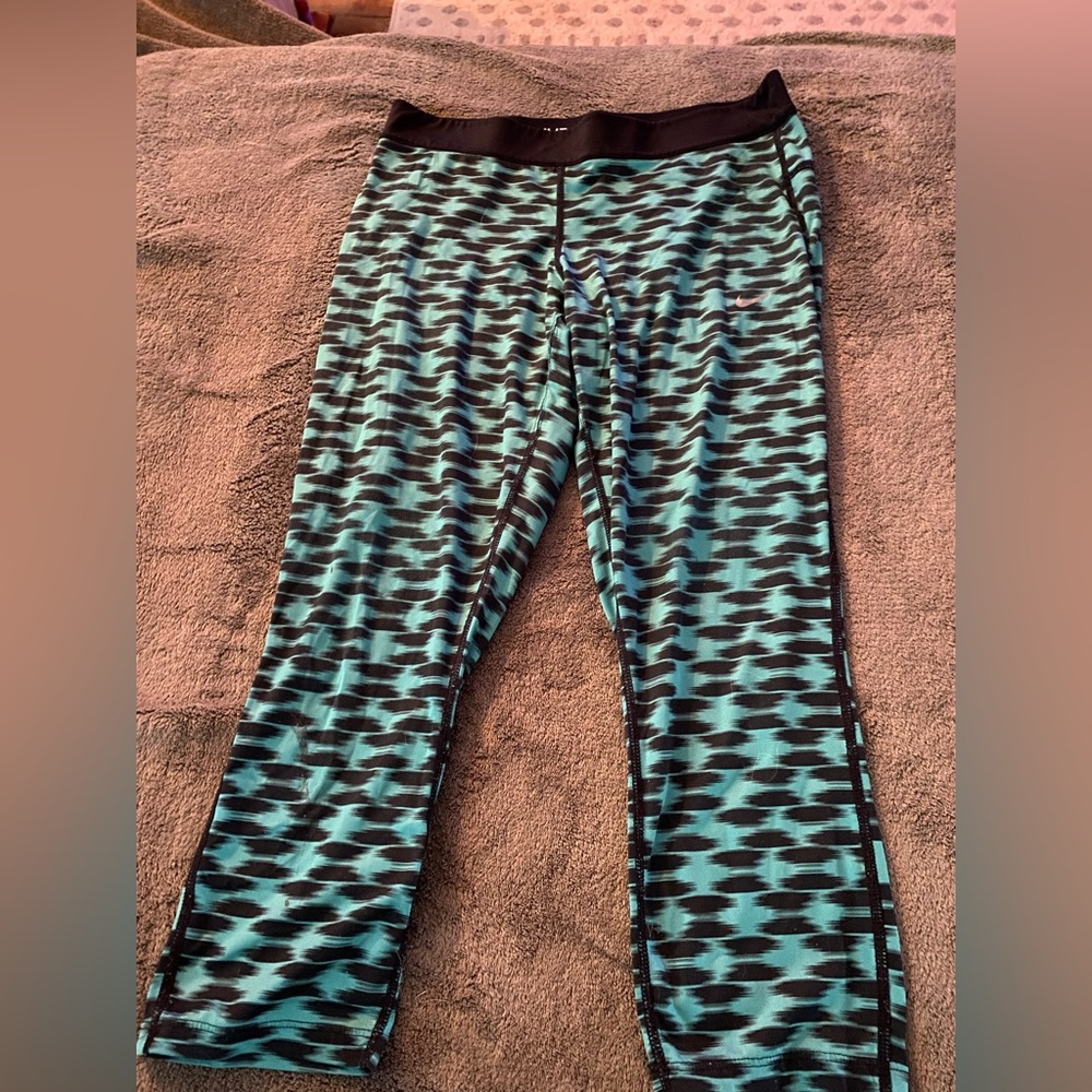 Nike leggings